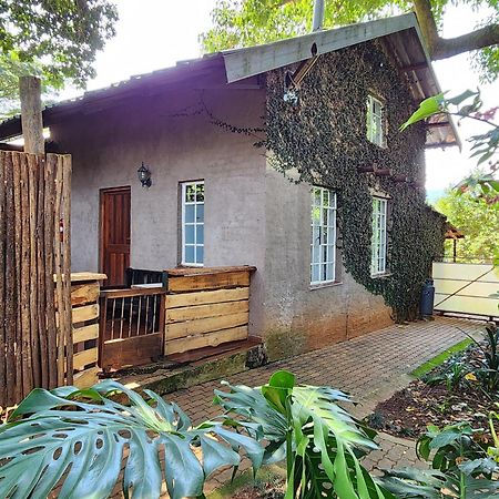 Softwaters Guesthouse Cottages Louis Trichardt Eksteriør bilde