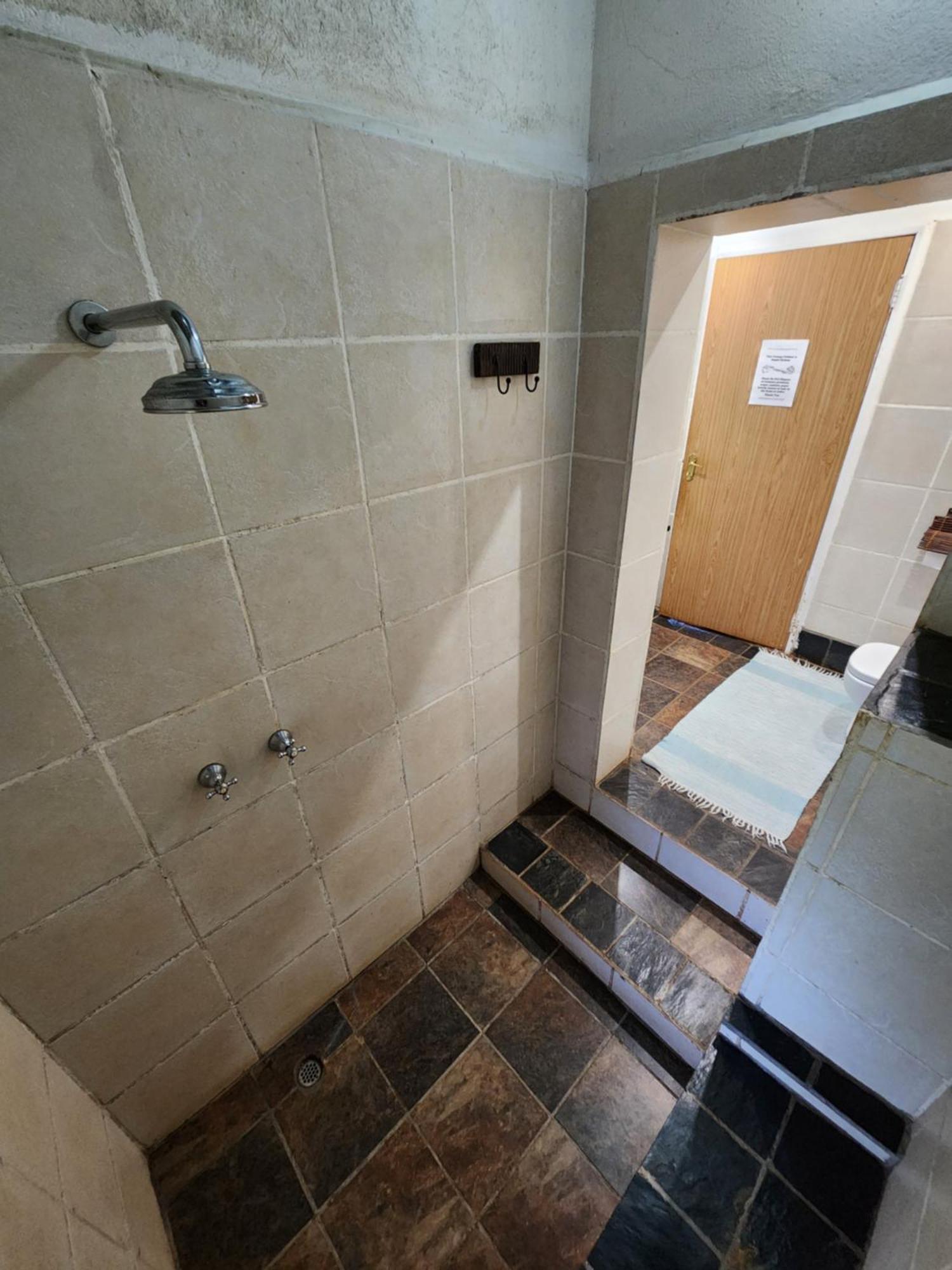 Softwaters Guesthouse Cottages Louis Trichardt Eksteriør bilde